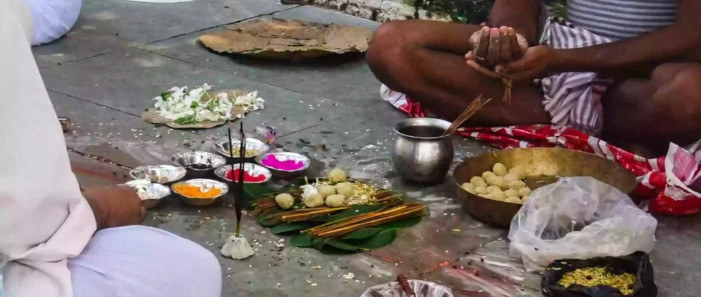 Asthi Visarjan in Prayagraj